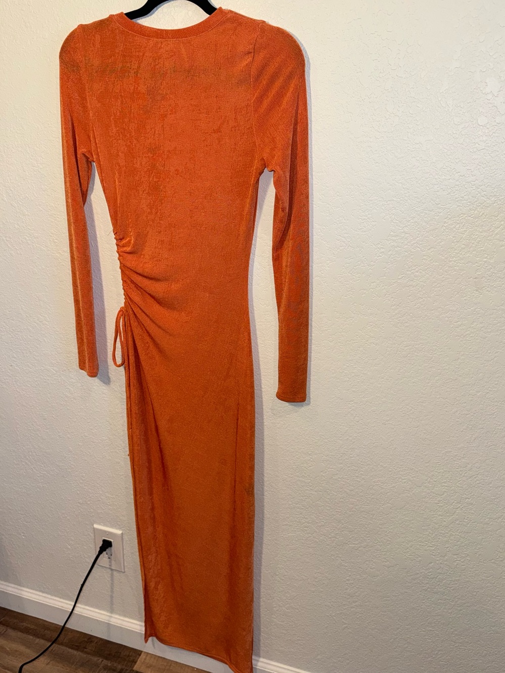 12TH Tribe Orange Bodycon Long Sleeve Stretch Ruched Side Cut Out Midi Dress M - Picture 5 of 6